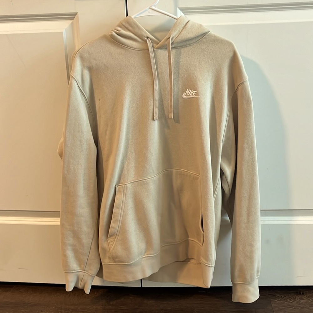 Nike Women’s Medium Tan Hoodie